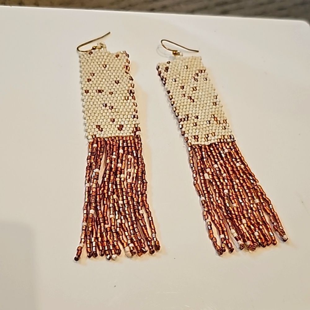 Beaded tassel earings - Picture 2 of 6